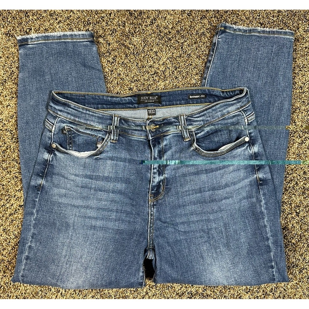 Judy Blue Mid Rise Boyfriend Distressed Denim Jeans Women's Dark Wash Sz 32x28